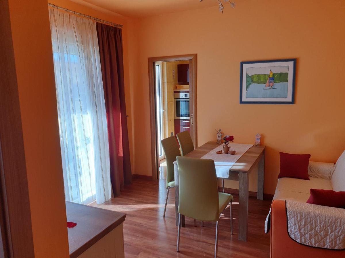 Apartmani Danja Kaštela Exterior foto